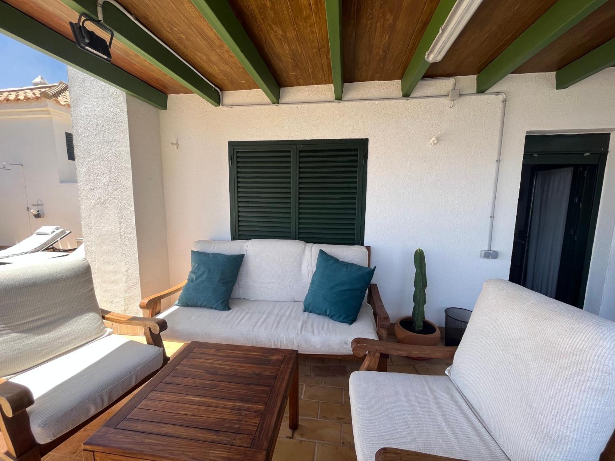Almadraba Atico Duplex Apartment